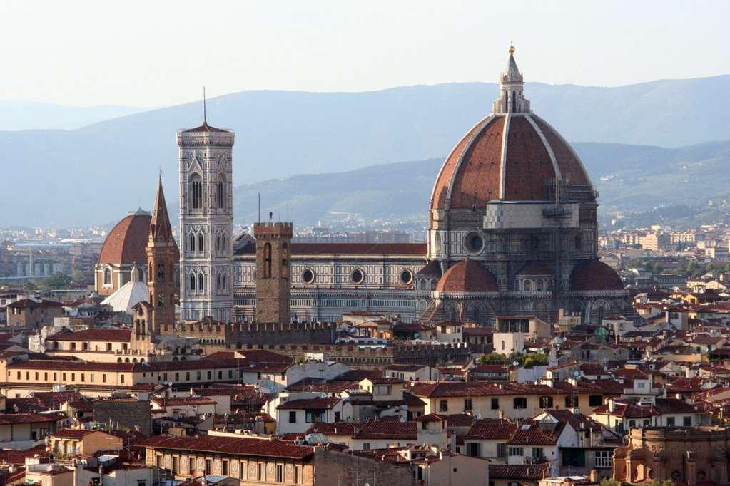 Nh Firenze Hotel Exterior photo